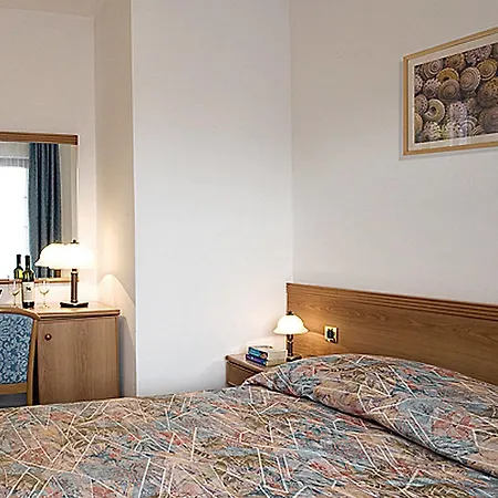 Eurocamp Mobile Homes At Fkk Nudist Solaris Parco vacanze Tar-Vabriga
