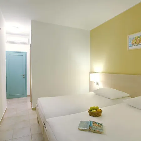 Eurocamp Mobile Homes At Fkk Nudist Solaris Parco vacanze Tar-Vabriga