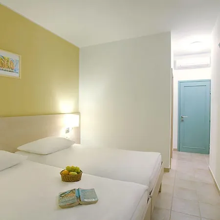 Parco vacanze Eurocamp Mobile Homes At Fkk Nudist Solaris