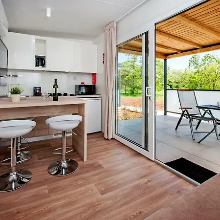 Eurocamp Mobile Homes At Fkk Nudist Solaris Parco vacanze 3*